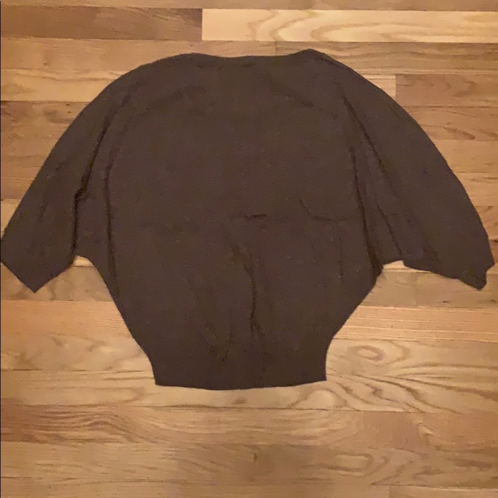 Size small grey Vince sweater - Picture 4 of 4